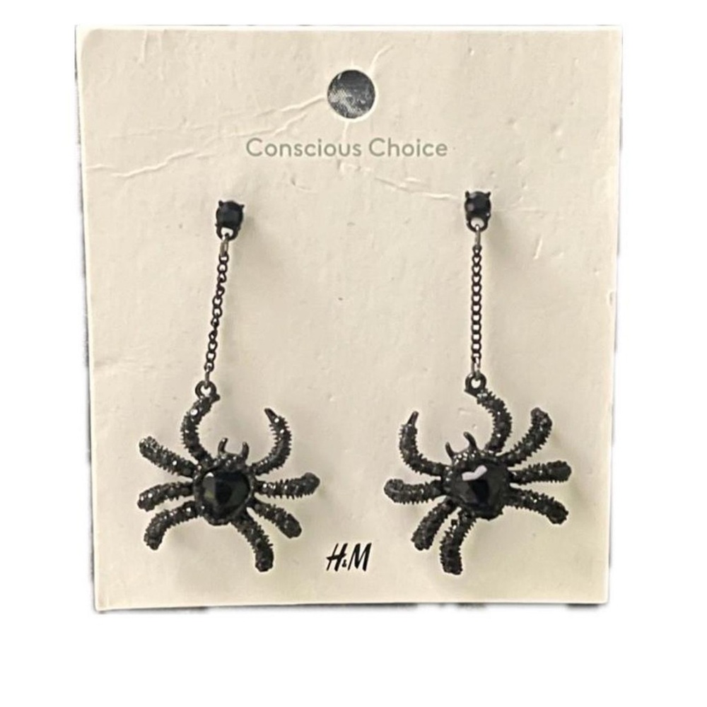 H&M Cute Heart Gem Black Spider Dangle Earrings